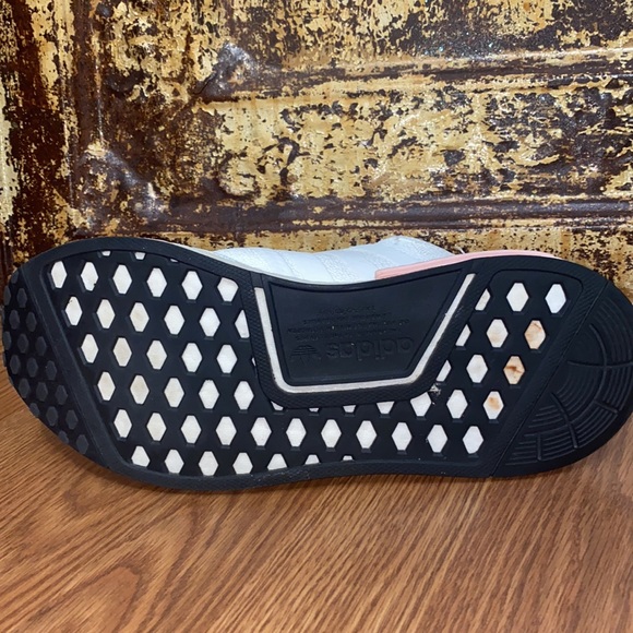 adidas NMD_R1 'Vapour Pink' 2019 - Picture 7 of 9